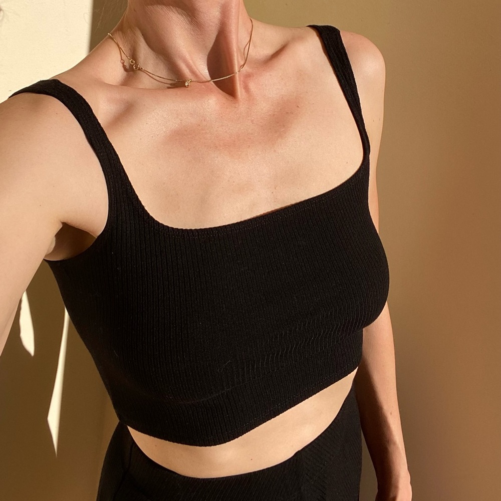 REFORMATION JEANS 2piece, blk crop midi set w pockets in like-new condition ⚡️